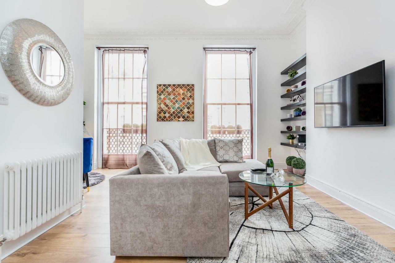 Bright & Spacious 4Beds Home - Kensington High Street-Olympia Londyn Zewnętrze zdjęcie