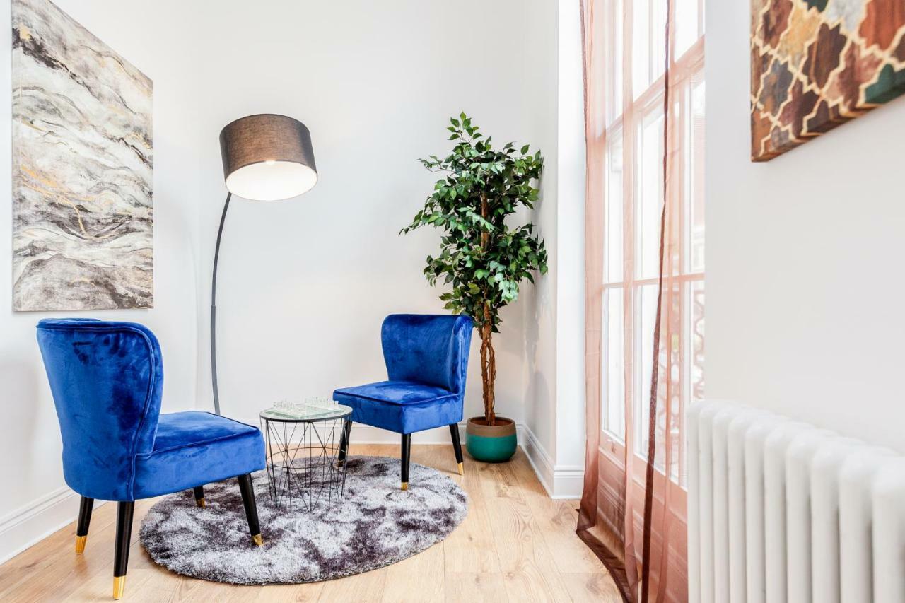 Bright & Spacious 4Beds Home - Kensington High Street-Olympia Londyn Zewnętrze zdjęcie