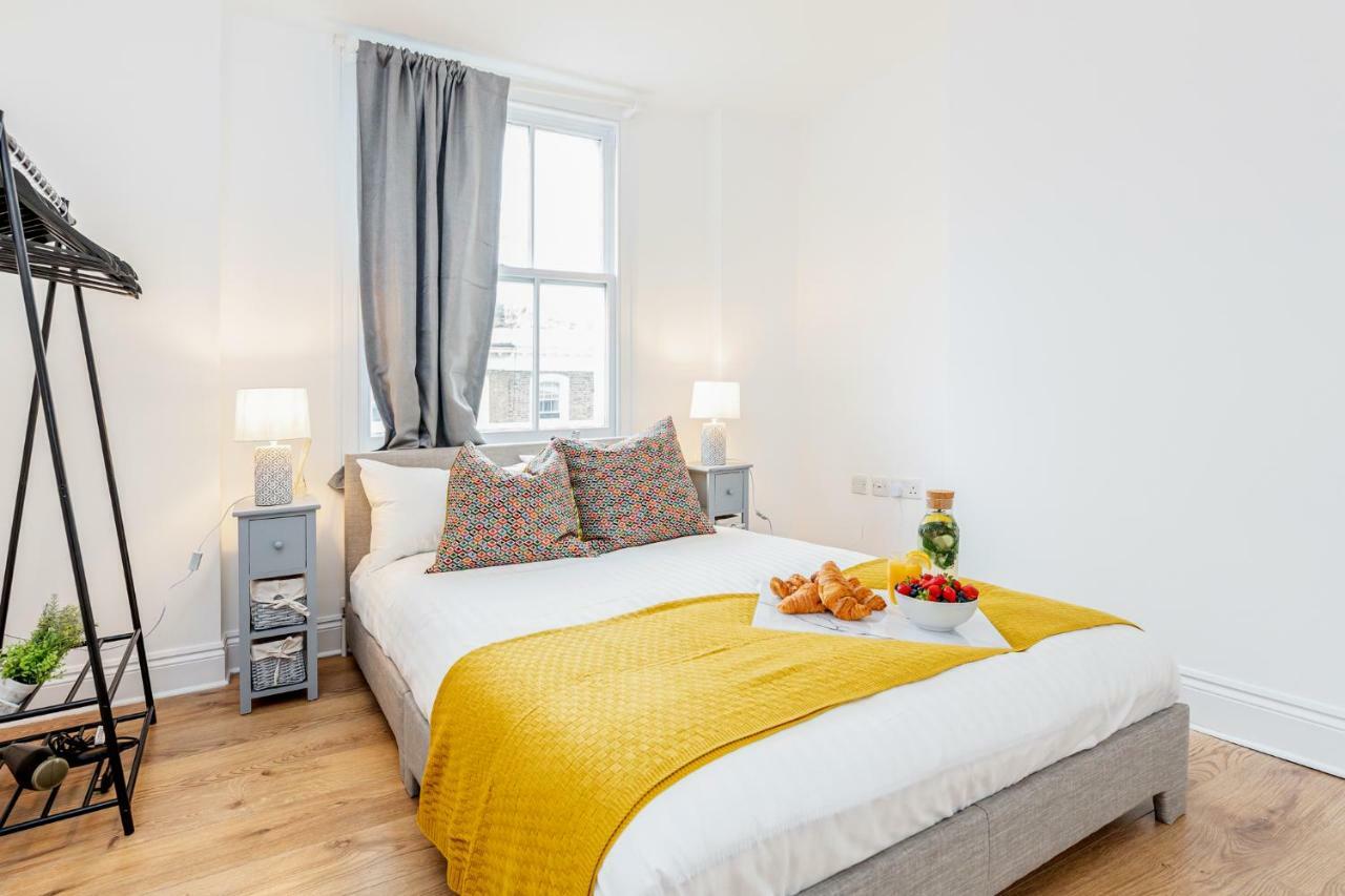 Bright & Spacious 4Beds Home - Kensington High Street-Olympia Londyn Zewnętrze zdjęcie