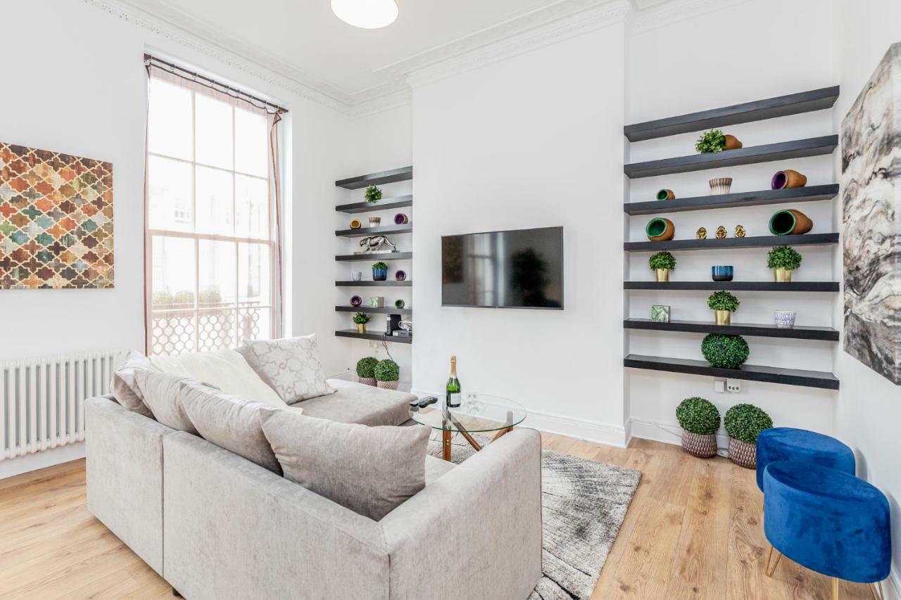 Bright & Spacious 4Beds Home - Kensington High Street-Olympia Londyn Zewnętrze zdjęcie