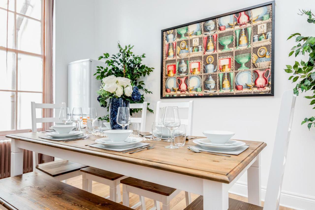 Bright & Spacious 4Beds Home - Kensington High Street-Olympia Londyn Zewnętrze zdjęcie